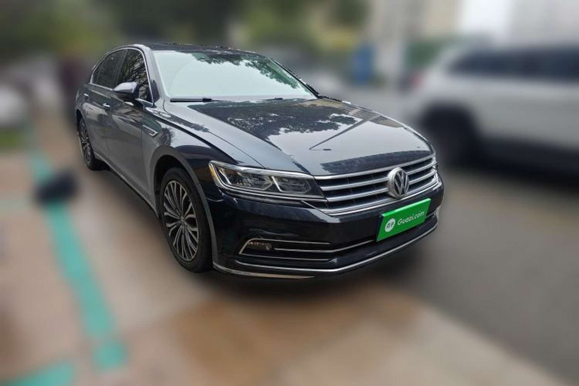 Used Volkswagen Phideon 2018 Revised Version 380TSI Two-Wheel Drive Business Edition Front Right 45 Deg