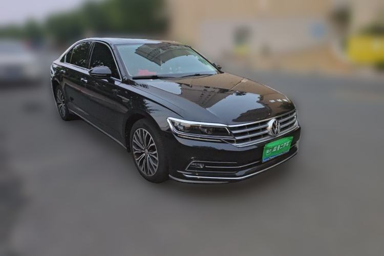 Used Volkswagen Phideon 2018 Revised Version 380TSI Two-Wheel Drive Business Edition Front Right 45 Deg