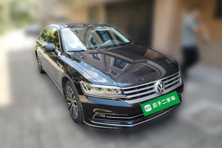 Used Volkswagen Phideon 2018 Revised Version 380TSI Two-Wheel Drive Business Edition Front Right 45 Deg