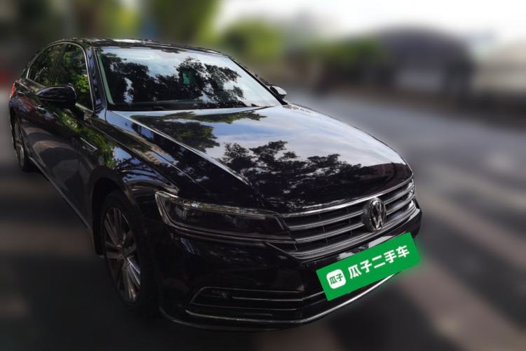 Used Volkswagen Phideon 2018 Revised Version 380TSI Two-Wheel-Drive Flagship Edition Front Right 45 Deg