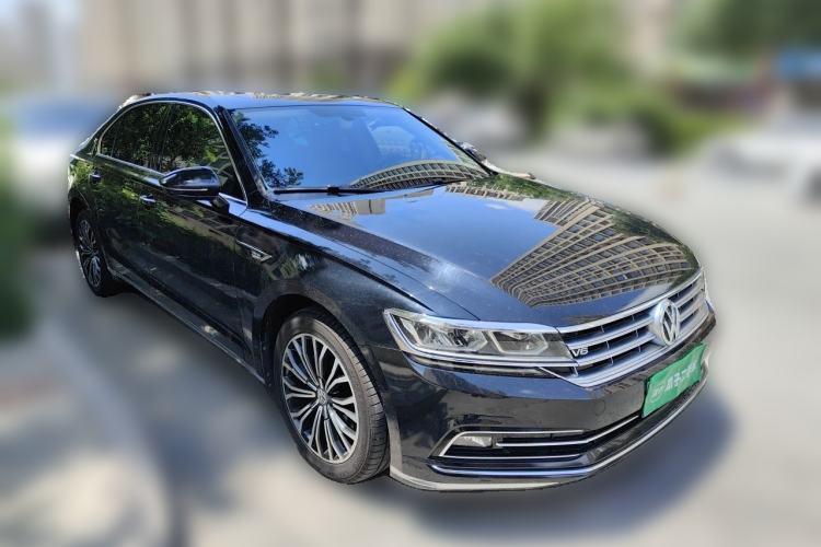 Used Volkswagen Phideon 2018 Revised Version 380TSI Two-Wheel Drive Business Edition Front Right 45 Deg