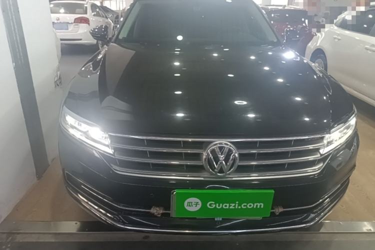 Used Volkswagen Phideon 2018 Revised Version 380TSI Two-Wheel Drive Business Edition Front
