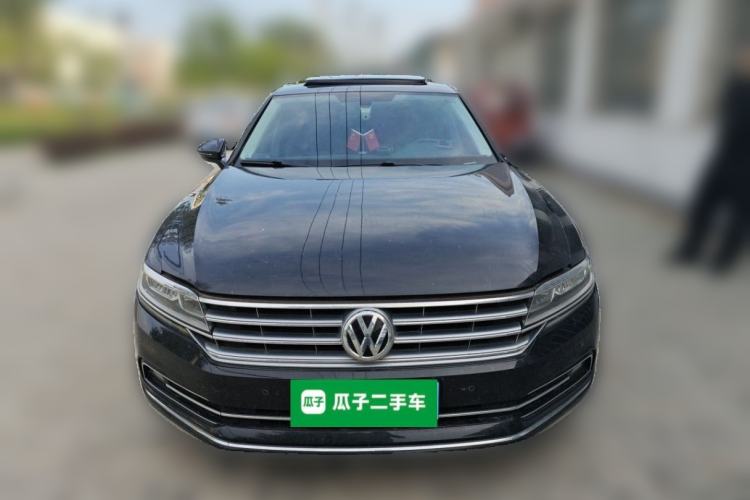 Used Volkswagen Phideon 2018 Revised Version 380TSI Two-Wheel Drive Business Edition Front