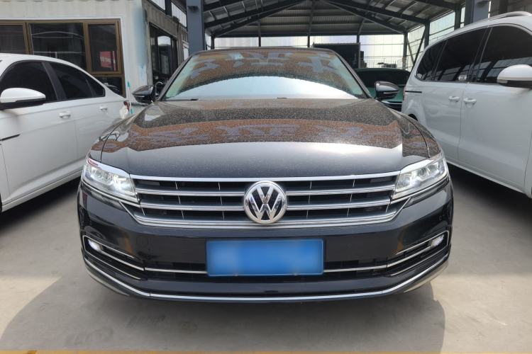 Used Volkswagen Phideon 2018 Revised Version 380TSI Two-Wheel Drive Business Edition Front