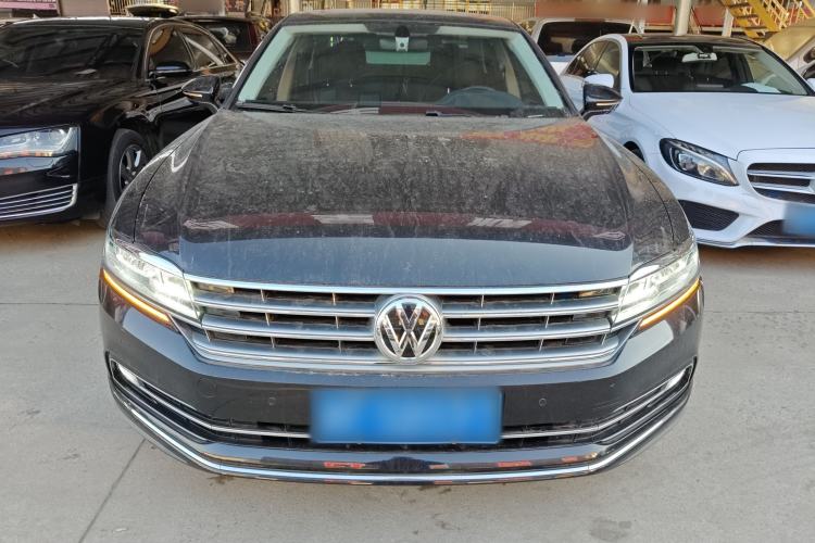 Used Volkswagen Phideon 2018 Revised Version 380TSI Two-Wheel Drive Business Edition Front