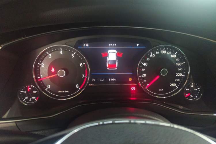 Used Volkswagen Phideon 2018 Revised Version 380TSI Two-Wheel Drive Business Edition Instrument Cluster