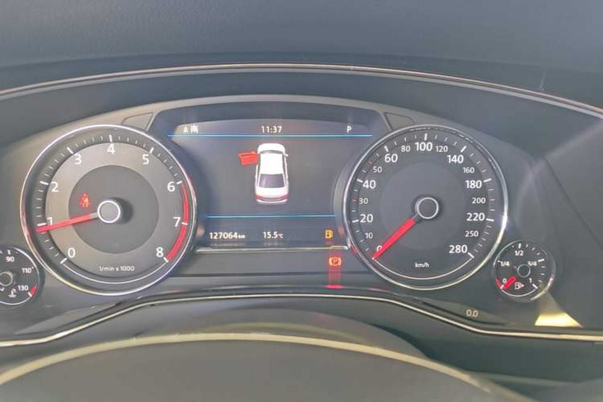 Used Volkswagen Phideon 2018 Revised Version 380TSI Two-Wheel Drive Business Edition Instrument Cluster