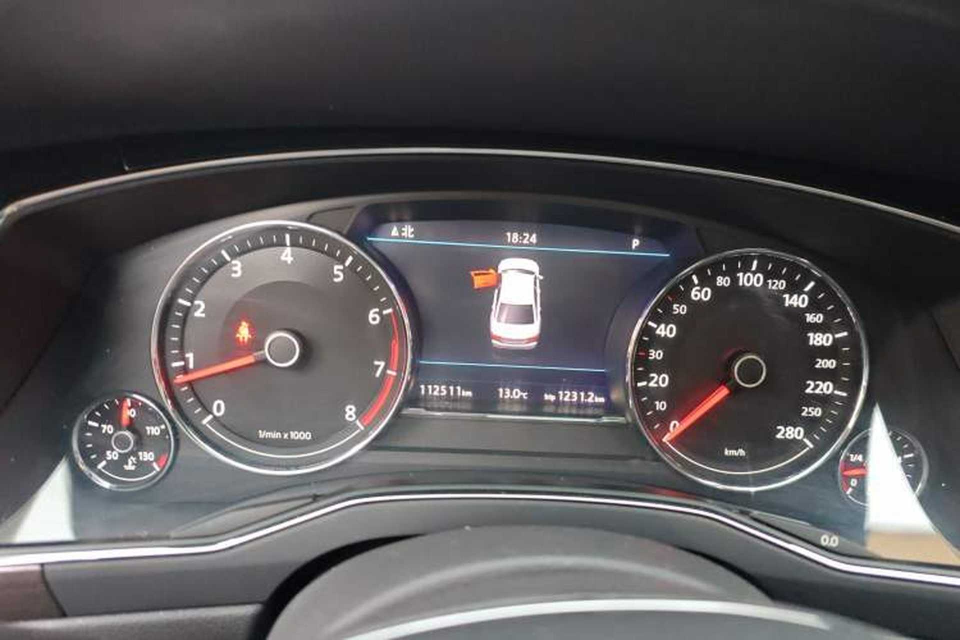 Used Volkswagen Phideon 2018 Revised Version 380TSI Two-Wheel Drive Business Edition Instrument Cluster