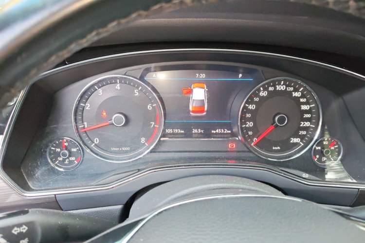 Used Volkswagen Phideon 2018 Revised Version 380TSI Two-Wheel Drive Business Edition Instrument Cluster