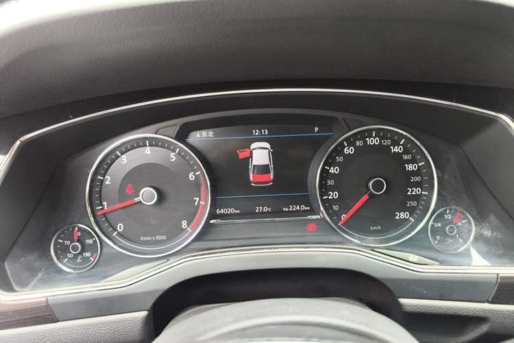 Used Volkswagen Phideon 2018 Revised Version 380TSI Two-Wheel Drive Business Edition Instrument Cluster