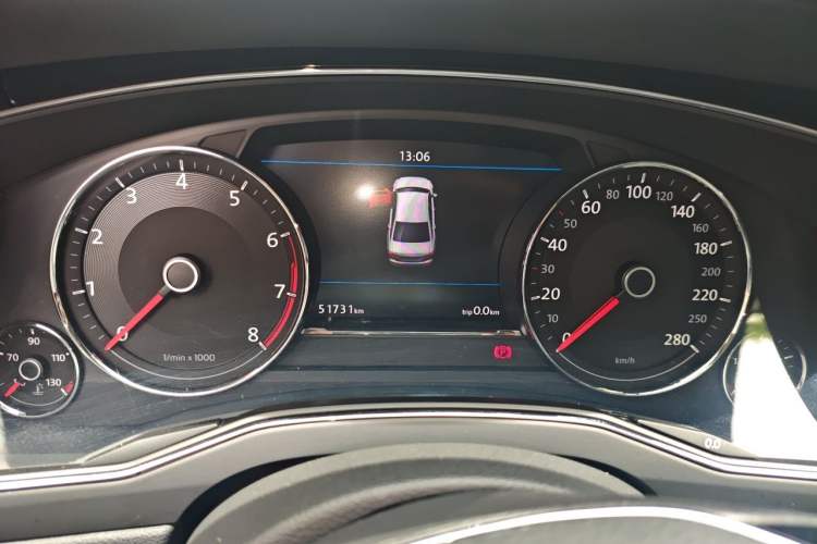 Used Volkswagen Phideon 2018 Revised Version 380TSI Two-Wheel Drive Business Edition Instrument Cluster