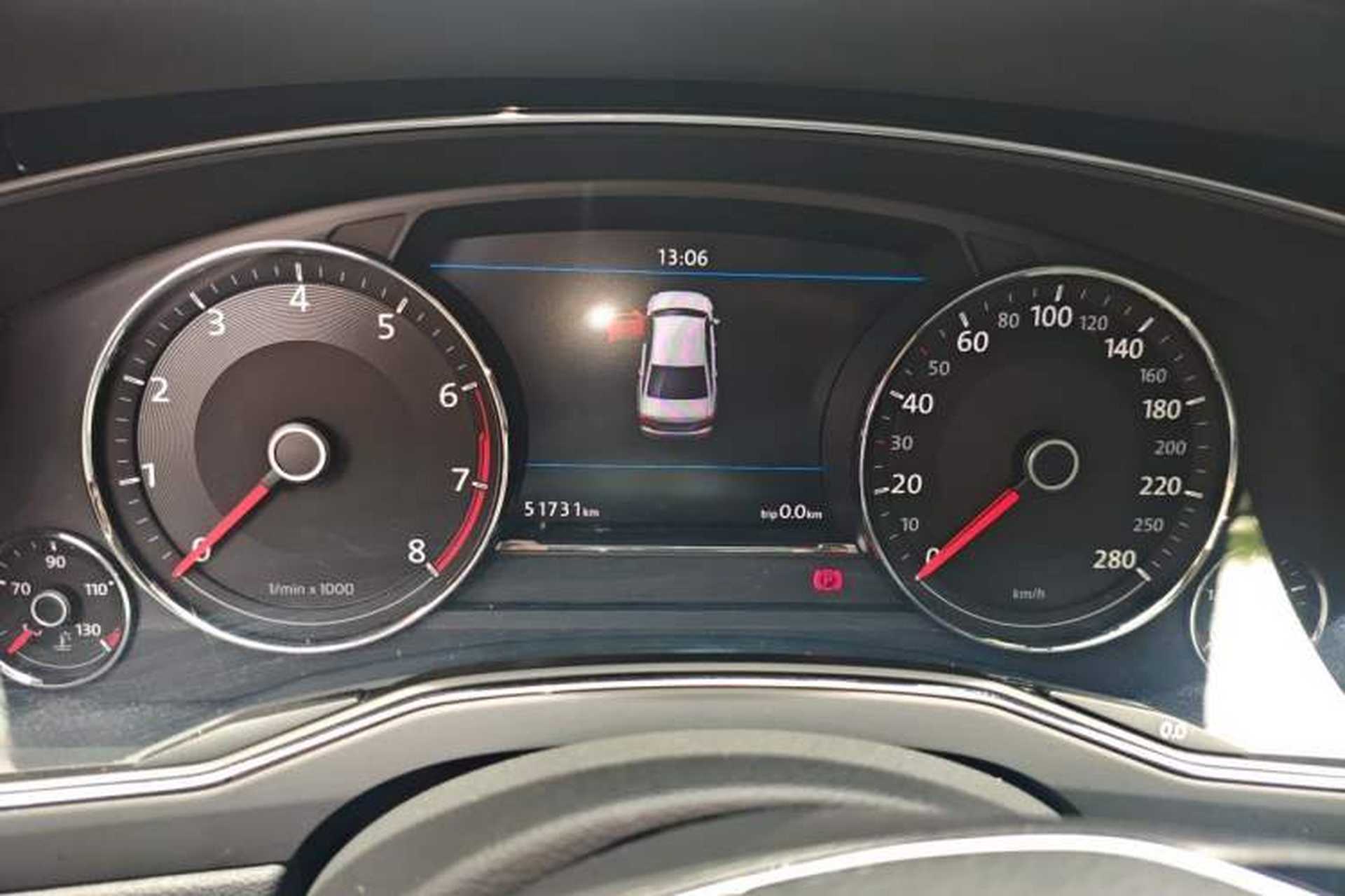 Used Volkswagen Phideon 2018 Revised Version 380TSI Two-Wheel Drive Business Edition Instrument Cluster