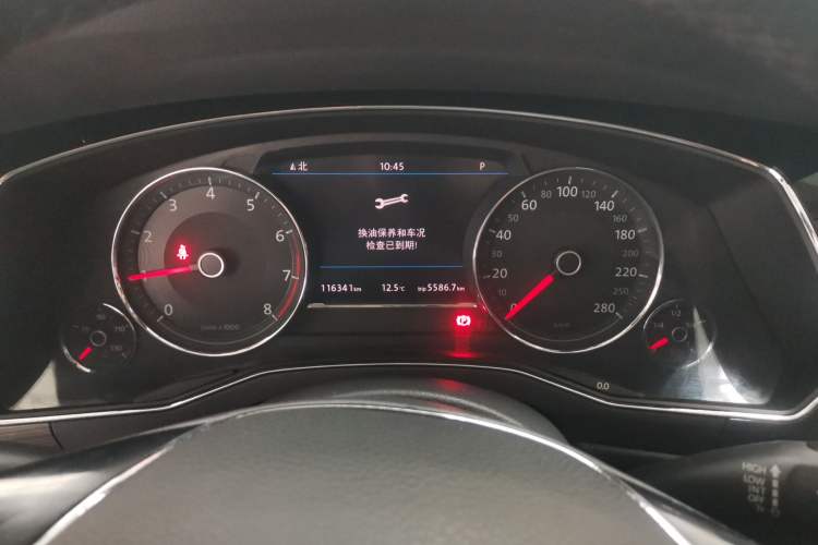 Used Volkswagen Phideon 2018 Revised Version 380TSI Two-Wheel Drive Business Edition Instrument Cluster