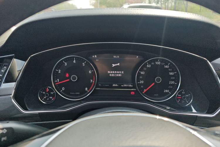 Used Volkswagen Phideon 2018 Revised Version 380TSI Two-Wheel Drive Business Edition Instrument Cluster