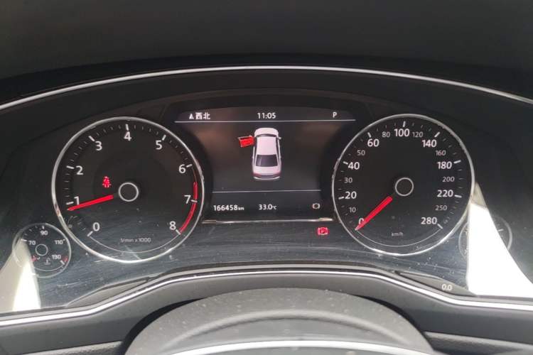 Used Volkswagen Phideon 2018 Revised Version 380TSI Two-Wheel Drive Business Edition Instrument Cluster