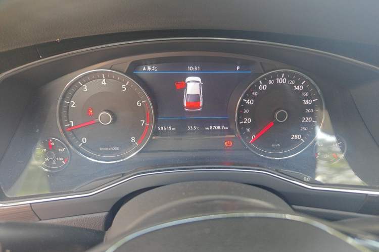 Used Volkswagen Phideon 2018 Revised Version 380TSI Two-Wheel Drive Business Edition Instrument Cluster