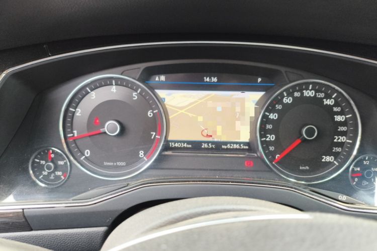 Used Volkswagen Phideon 2018 Revised Version 380TSI Two-Wheel Drive Business Edition Instrument Cluster