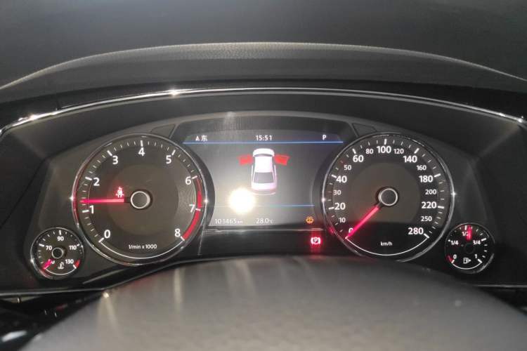 Used Volkswagen Phideon 2018 Revised Version 380TSI Two-Wheel Drive Business Edition Instrument Cluster