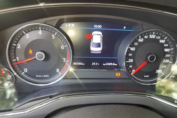 Used Volkswagen Phideon 2018 Revised Version 380TSI Two-Wheel-Drive Flagship Edition Instrument Cluster