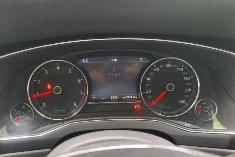Used Volkswagen Phideon 2018 Revised Version 380TSI Two-Wheel-Drive Flagship Edition Instrument Cluster