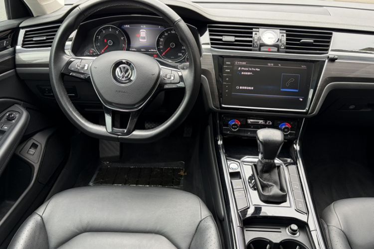 Used Volkswagen Phideon 2018 Revised Version 380TSI Two-Wheel Drive Business Edition
