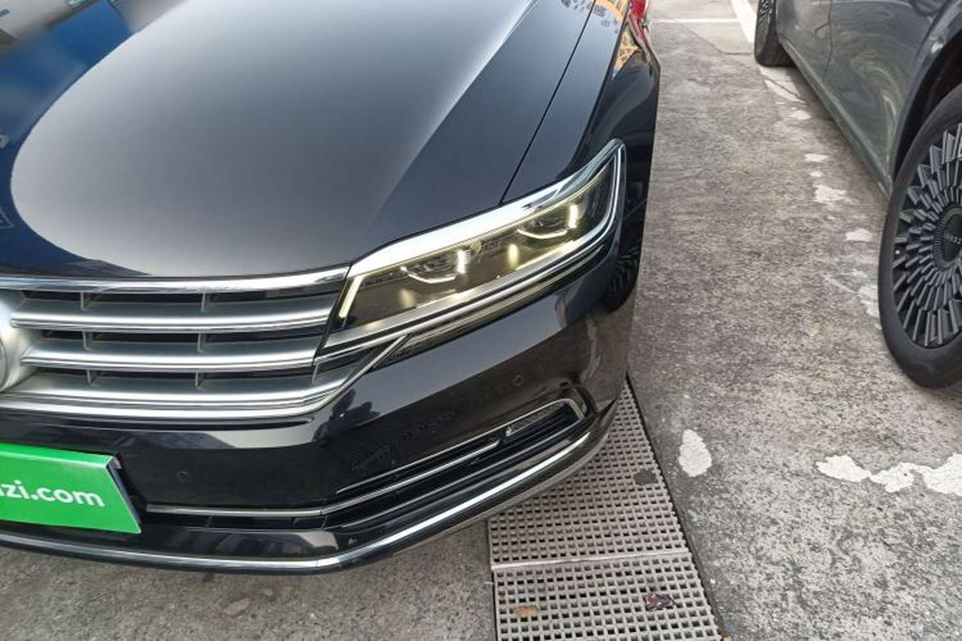 Used Volkswagen Phideon 2018 380TSI Two-Wheel-Drive Flagship Edition Left Front Headlight
