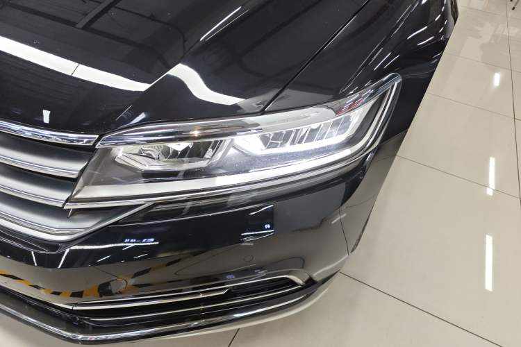 Used Volkswagen Phideon 2018 Revised Version 380TSI Two-Wheel Drive Business Edition
