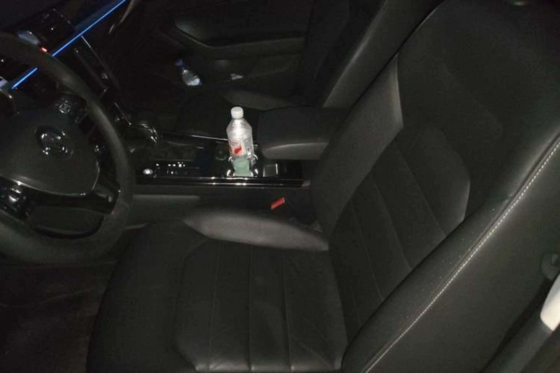 Used Volkswagen Phideon 2018 380TSI Two-Wheel Drive Business Edition Left Front Seat