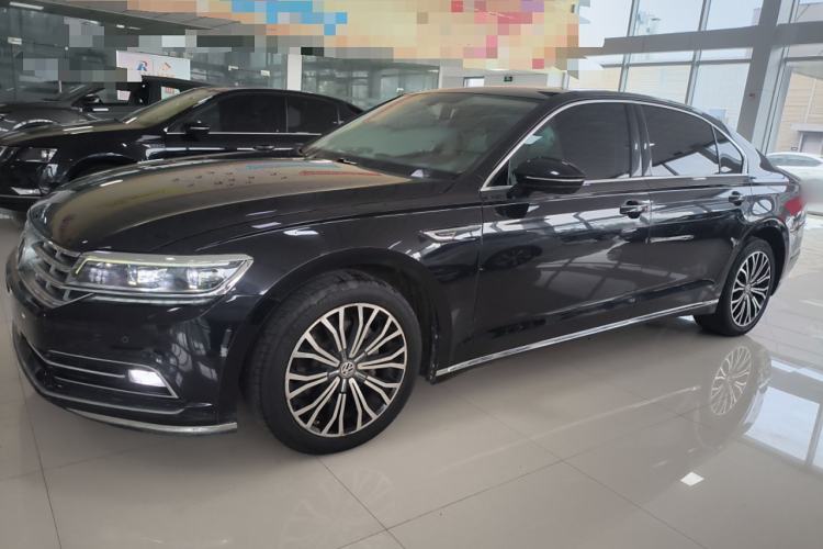 Used Volkswagen Phideon 2018 Revised Version 380TSI Two-Wheel Drive Business Edition Left Side