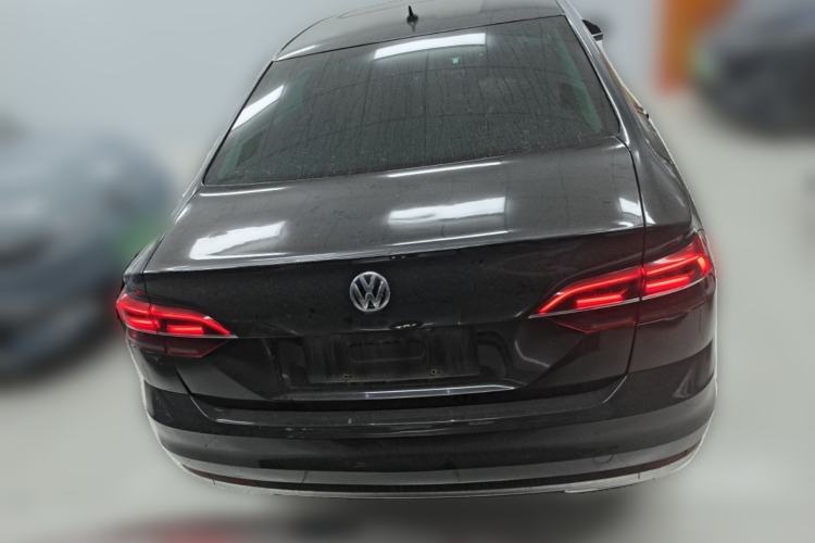 Used Volkswagen Phideon 2018 Revised Version 380TSI Two-Wheel Drive Business Edition Rear
