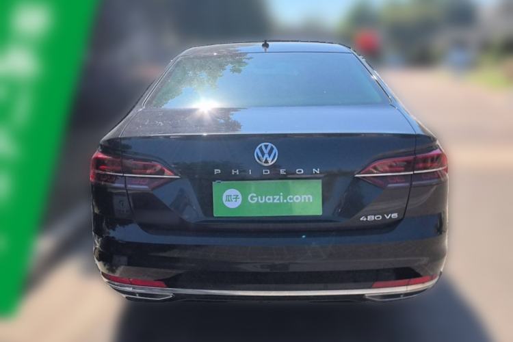 Used Volkswagen Phideon 2018 Revised Version 380TSI Two-Wheel Drive Business Edition Rear