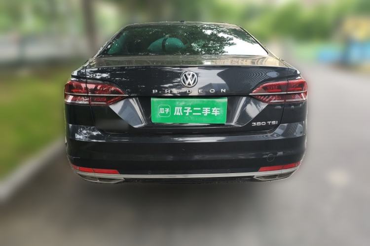 Used Volkswagen Phideon 2018 Revised Version 380TSI Two-Wheel Drive Business Edition Rear