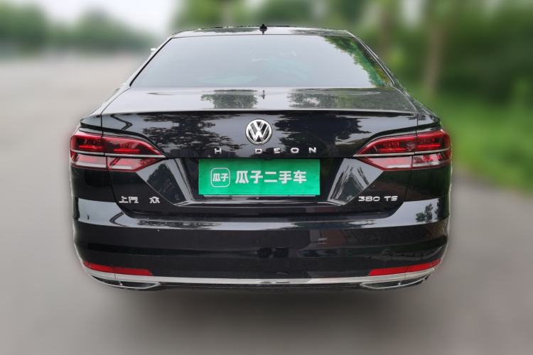 Used Volkswagen Phideon 2018 Revised Version 380TSI Two-Wheel Drive Business Edition Rear