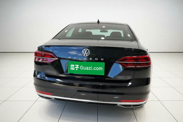 Used Volkswagen Phideon 2018 Revised Version 380TSI Two-Wheel Drive Business Edition Rear