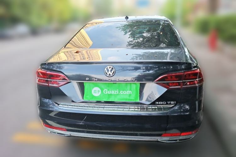 Used Volkswagen Phideon 2018 Revised Version 380TSI Two-Wheel Drive Business Edition Rear