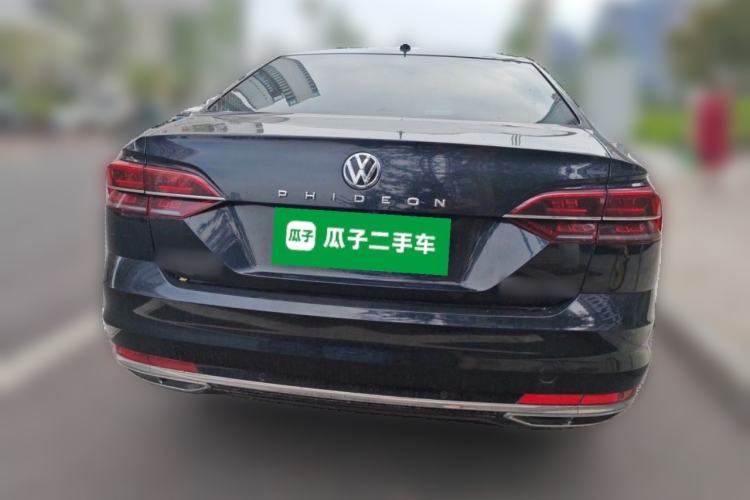Used Volkswagen Phideon 2018 Revised Version 380TSI Two-Wheel Drive Business Edition Rear