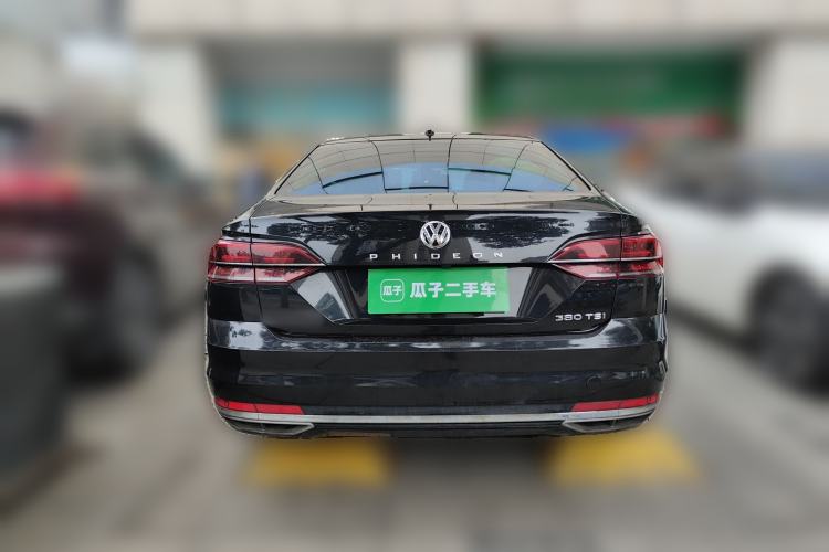 Used Volkswagen Phideon 2018 Revised Version 380TSI Two-Wheel Drive Business Edition Rear