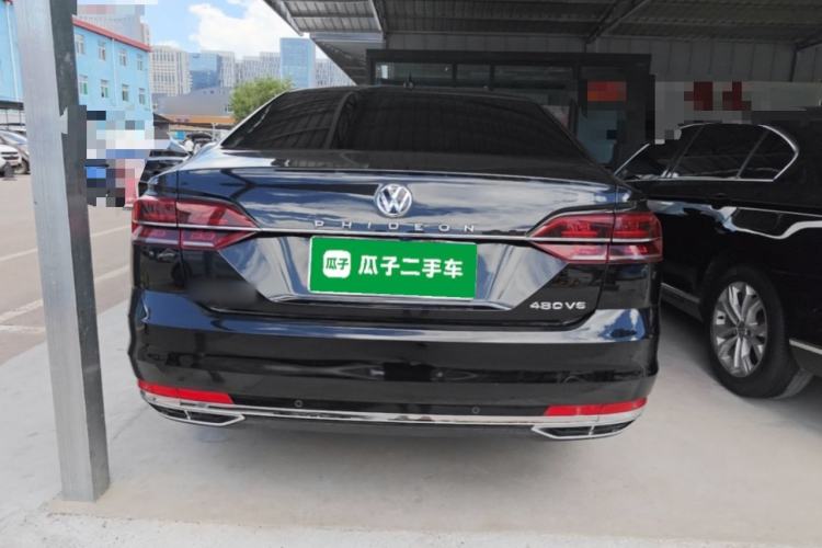 Used Volkswagen Phideon 2018 Revised Version 380TSI Two-Wheel Drive Business Edition Rear