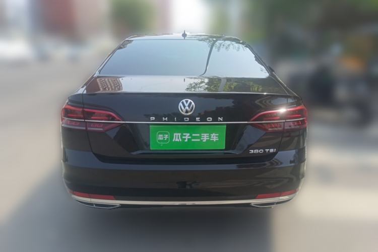Used Volkswagen Phideon 2018 Revised Version 380TSI Two-Wheel Drive Business Edition Rear
