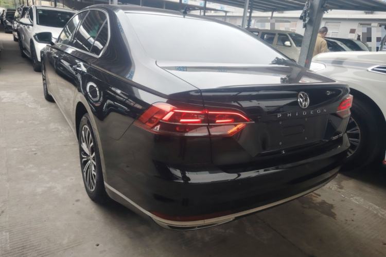 Used Volkswagen Phideon 2018 Revised Version 380TSI Two-Wheel Drive Business Edition Rear Left 45 Deg