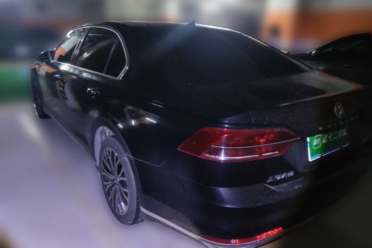 Used Volkswagen Phideon 2018 Revised Version 380TSI Two-Wheel Drive Business Edition Rear Left 45 Deg
