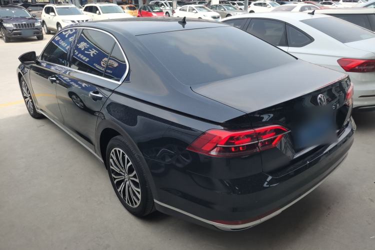 Used Volkswagen Phideon 2018 Revised Version 380TSI Two-Wheel Drive Business Edition Rear Left 45 Deg