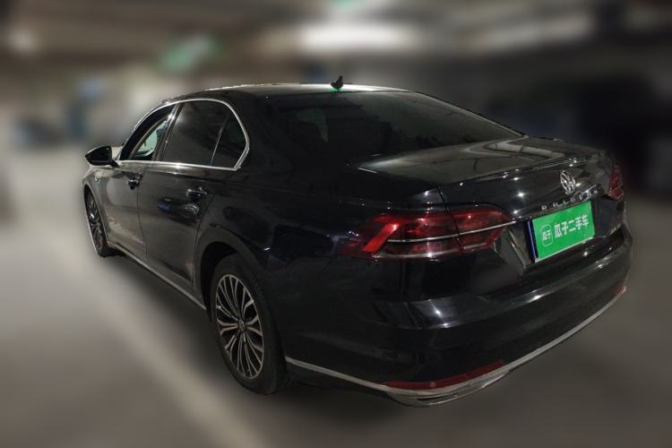Used Volkswagen Phideon 2018 Revised Version 380TSI Two-Wheel Drive Business Edition Rear Left 45 Deg