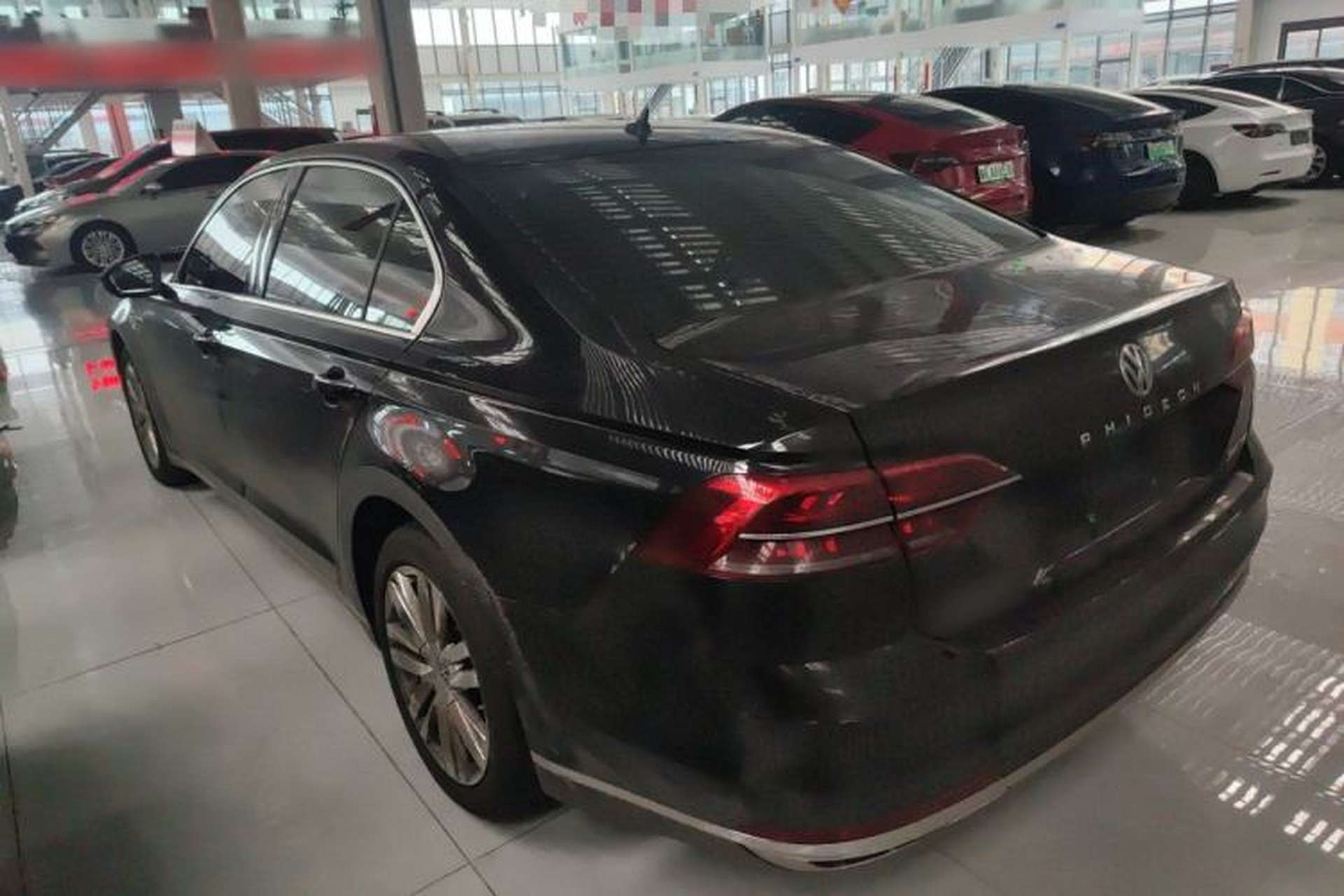 Used Volkswagen Phideon 2018 Revised Version 380TSI Two-Wheel-Drive Flagship Edition Rear Left 45 Deg
