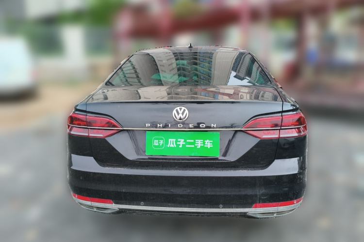 Used Volkswagen Phideon 2018 Revised Version 380TSI Two-Wheel Drive Business Edition Rear