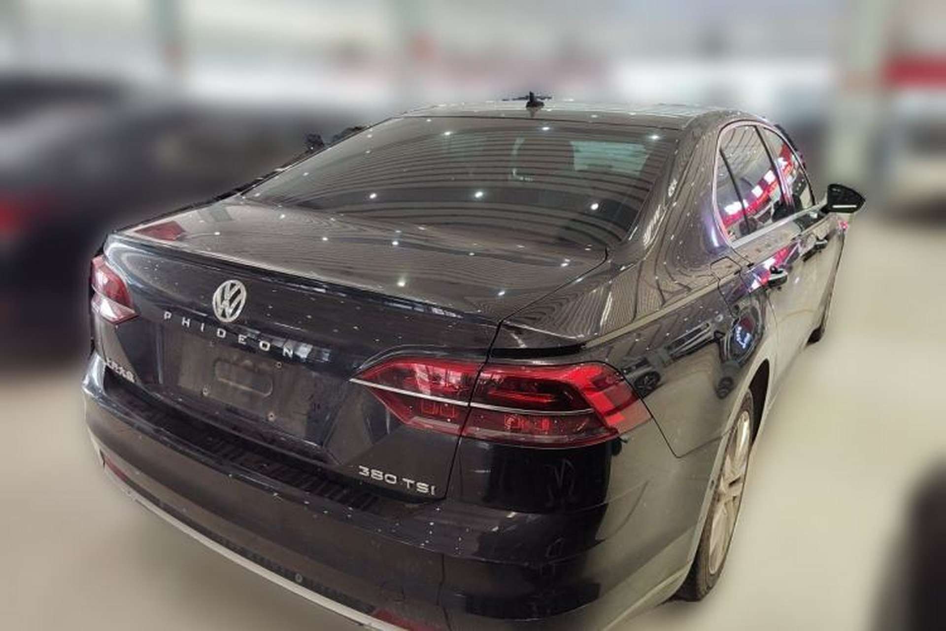 Used Volkswagen Phideon 2018 Revised Version 380TSI Two-Wheel-Drive Flagship Edition Rear Right 45 Deg