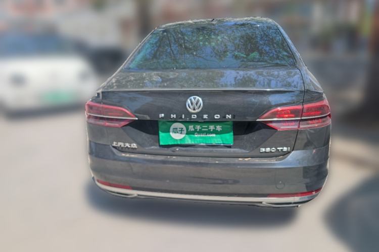 Used Volkswagen Phideon 2018 Revised Version 380TSI Two-Wheel Drive Business Edition Rear