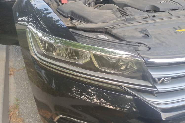 Used Volkswagen Phideon 2018 380TSI Two-Wheel Drive Business Edition Right Front Headlight