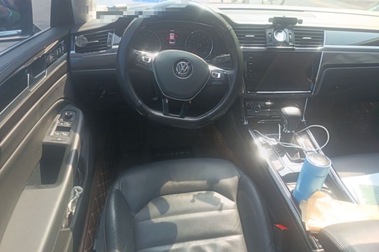 Used Volkswagen Phideon 2018 Revised Version 380TSI Two-Wheel Drive Business Edition Steering Wheel