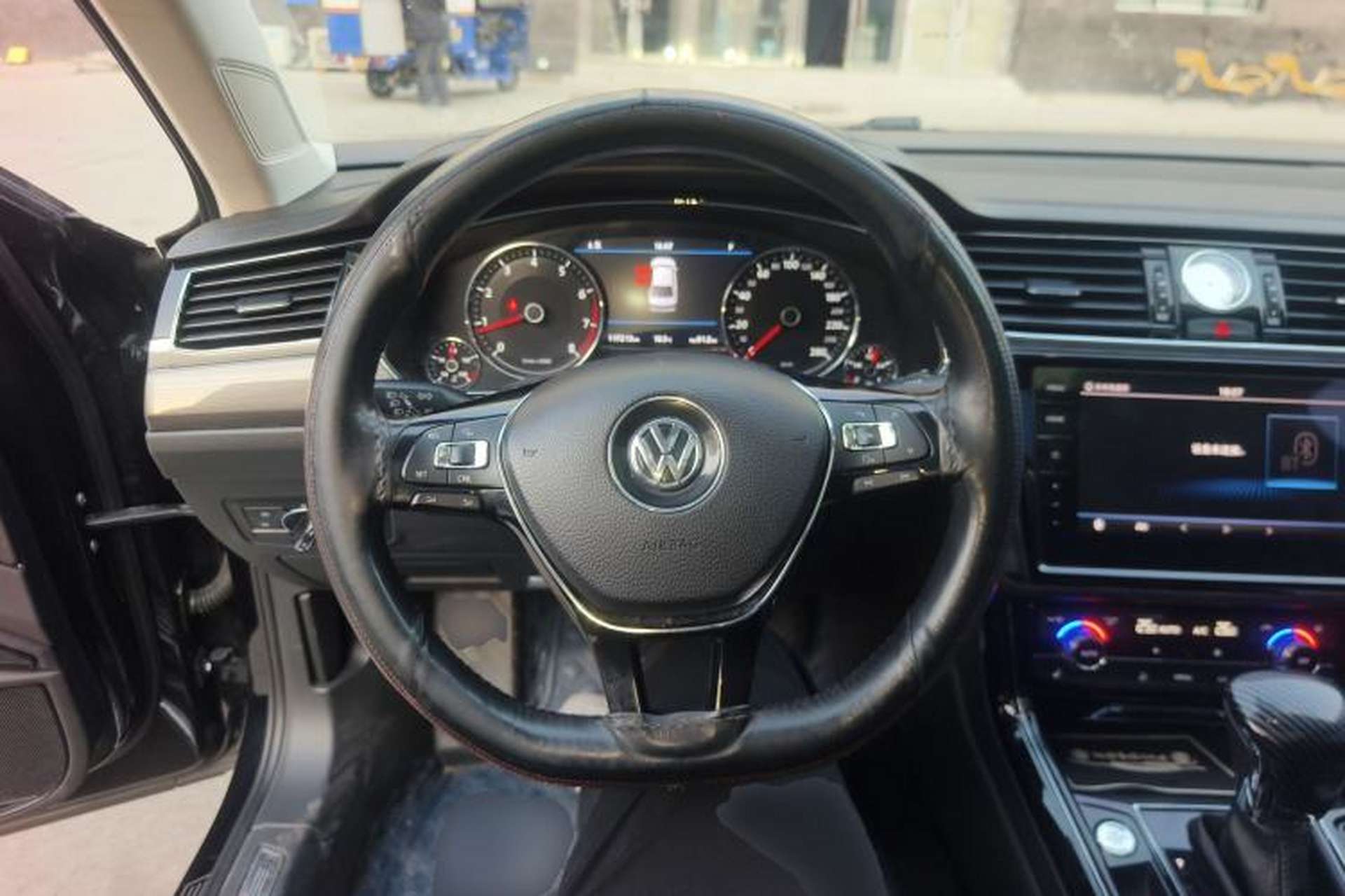 Used Volkswagen Phideon 2018 Revised Version 380TSI Two-Wheel Drive Business Edition Steering Wheel